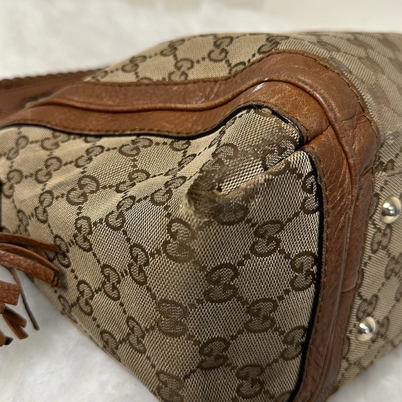 💯Authentic Gucci Hobo Style Handbag🍀 - Picture 14 of 16